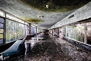 FABIANO PARISI -&nbsp;Il mondo che non vedo #35, Resort Invernale -Sullivan County (USA), 2010