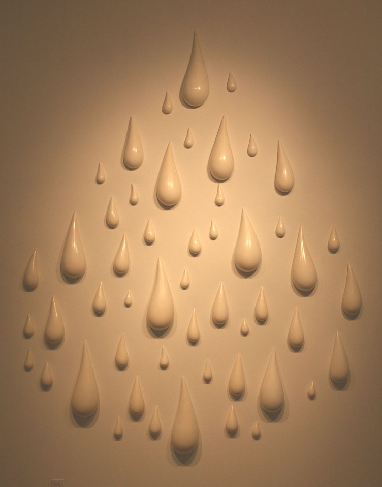 XAWERY WOLSKI, Teardrops, 2008
terracota
50 pieces
WX-O-0169