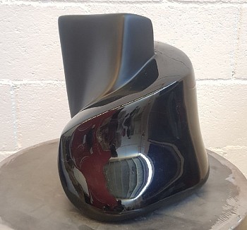 SANTIAGO VILLANUEVA - Hug Negro, 2018