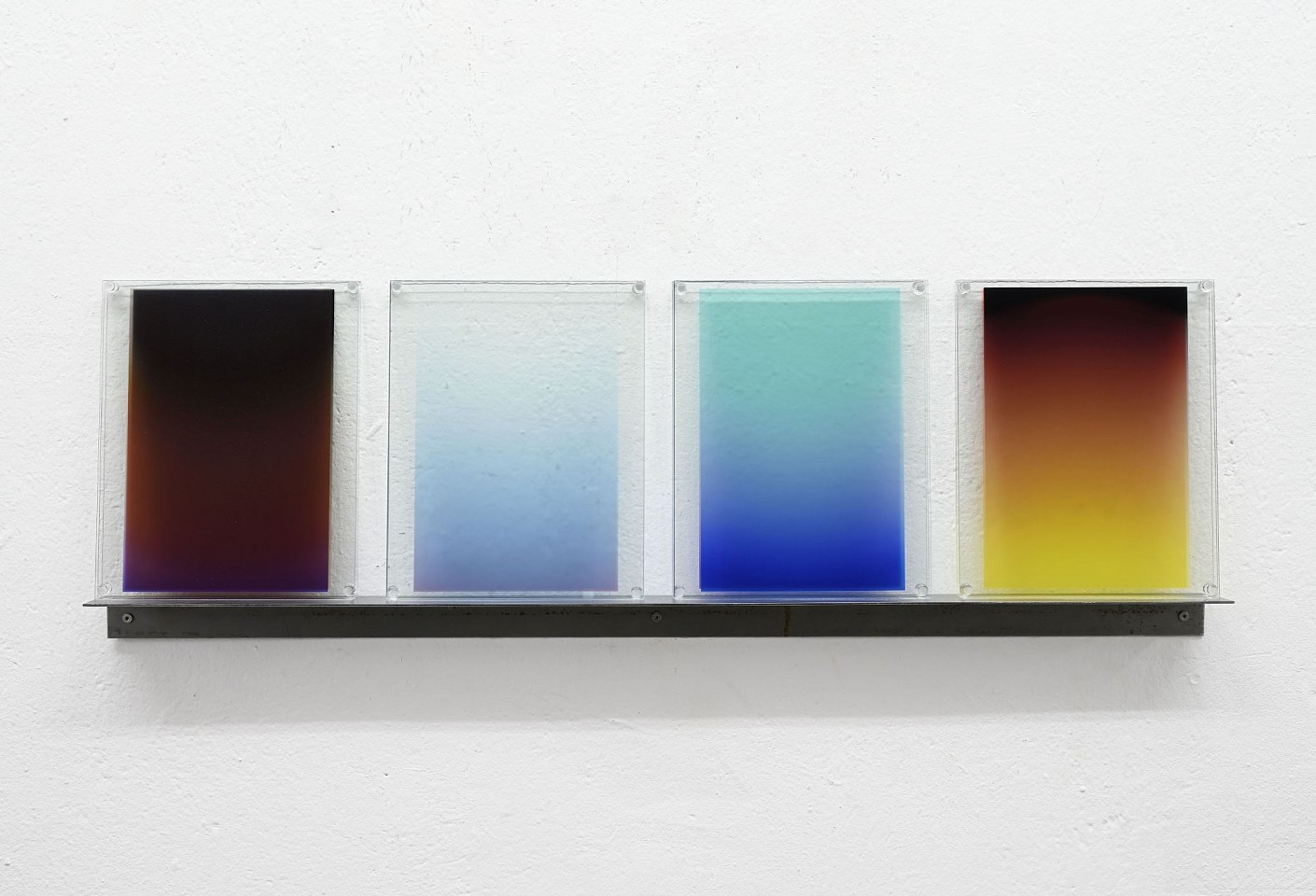 DIRK SALZ, #2715, 2021
printed colors on glass, 13 3/8 x 41 1/4 x 2 1/4 in. (34 x 105 x 6 cm)
SD--C0076
